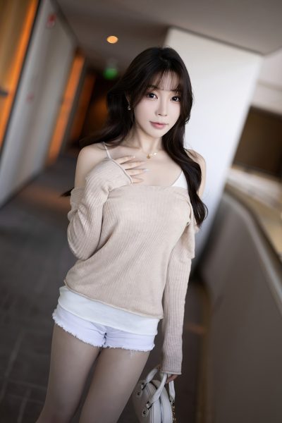 Hannah - Image 2